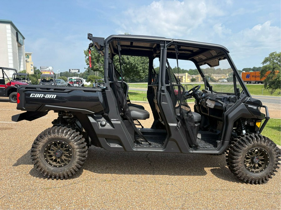 2025 Can-Am Defender MAX XT HD10