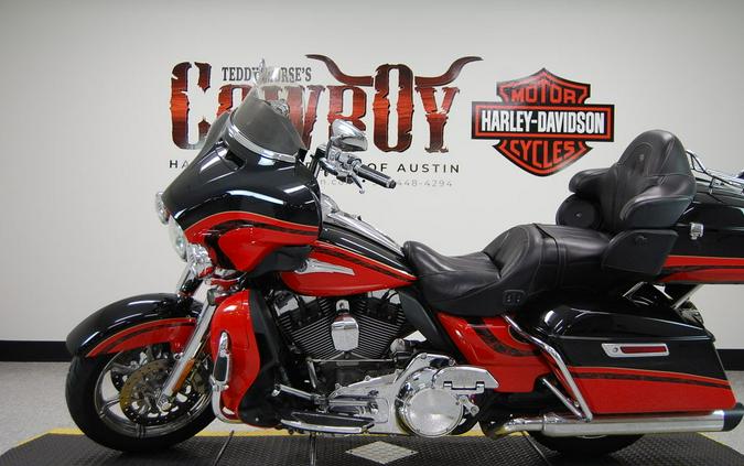 2016 Harley-Davidson® FLHTKSE - CVO™ Limited