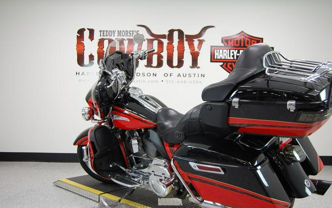 2016 Harley-Davidson® FLHTKSE - CVO™ Limited