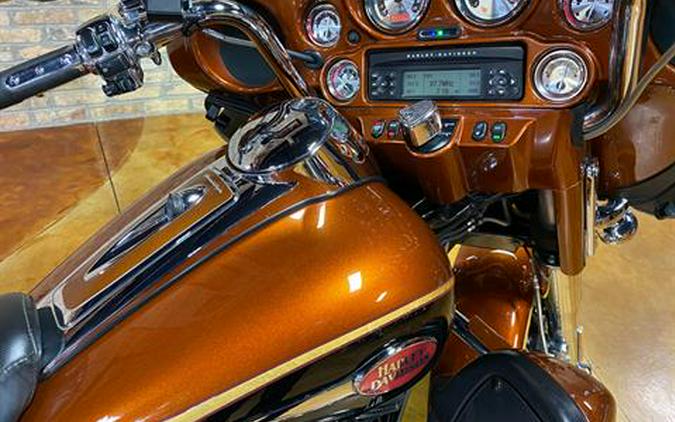 2008 Harley-Davidson CVO™ Screamin' Eagle® Ultra Classic® Electra Glide®