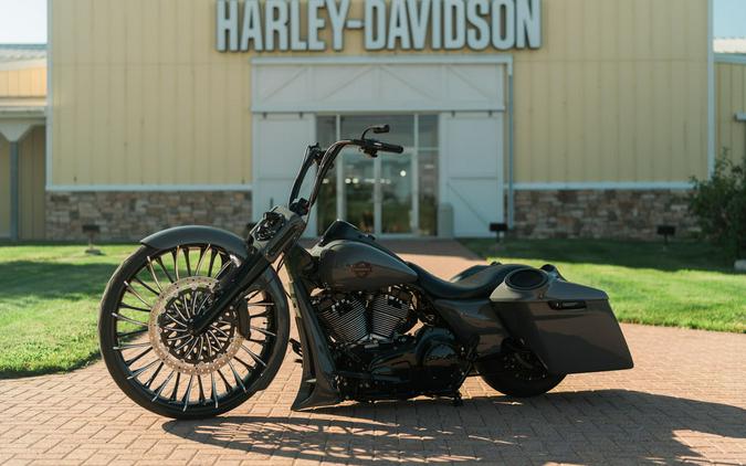 2013 Harley-Davidson® FLHR - Road King®