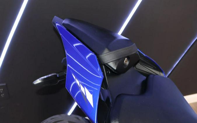 2024 YAMAHA R1