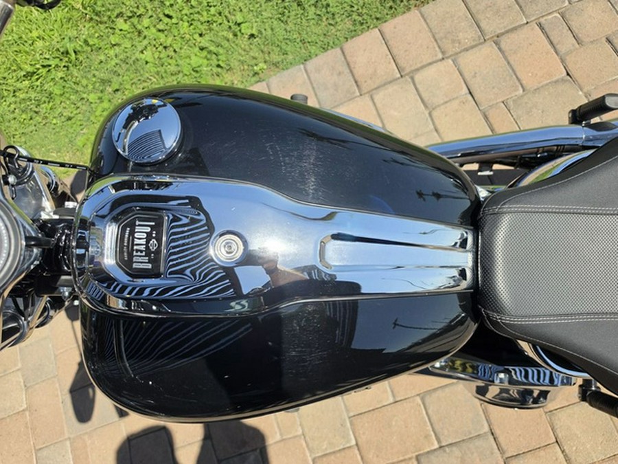 2026 Harley-Davidson Softail FXBR - Breakout