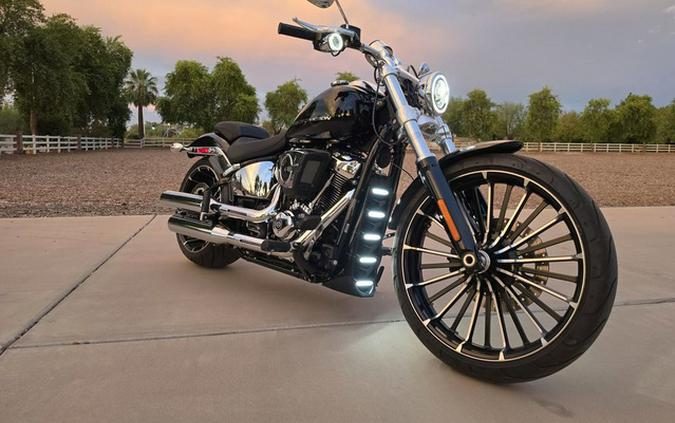 2026 Harley-Davidson Softail FXBR - Breakout