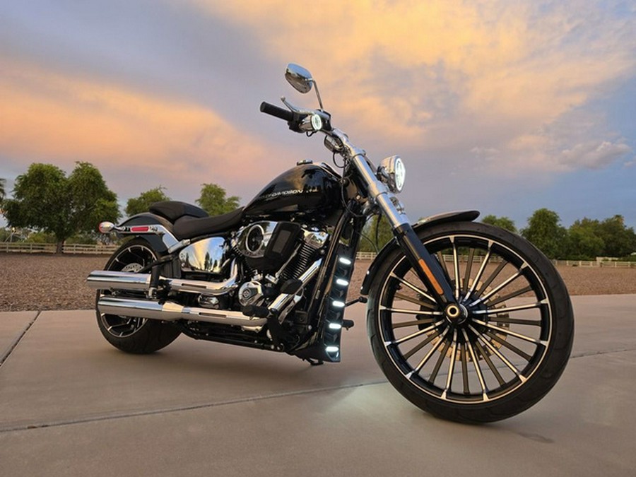 2026 Harley-Davidson Softail FXBR - Breakout