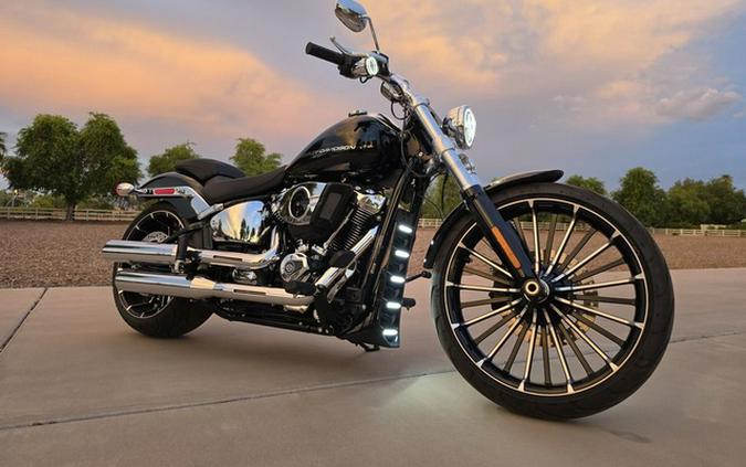 2026 Harley-Davidson Softail FXBR - Breakout