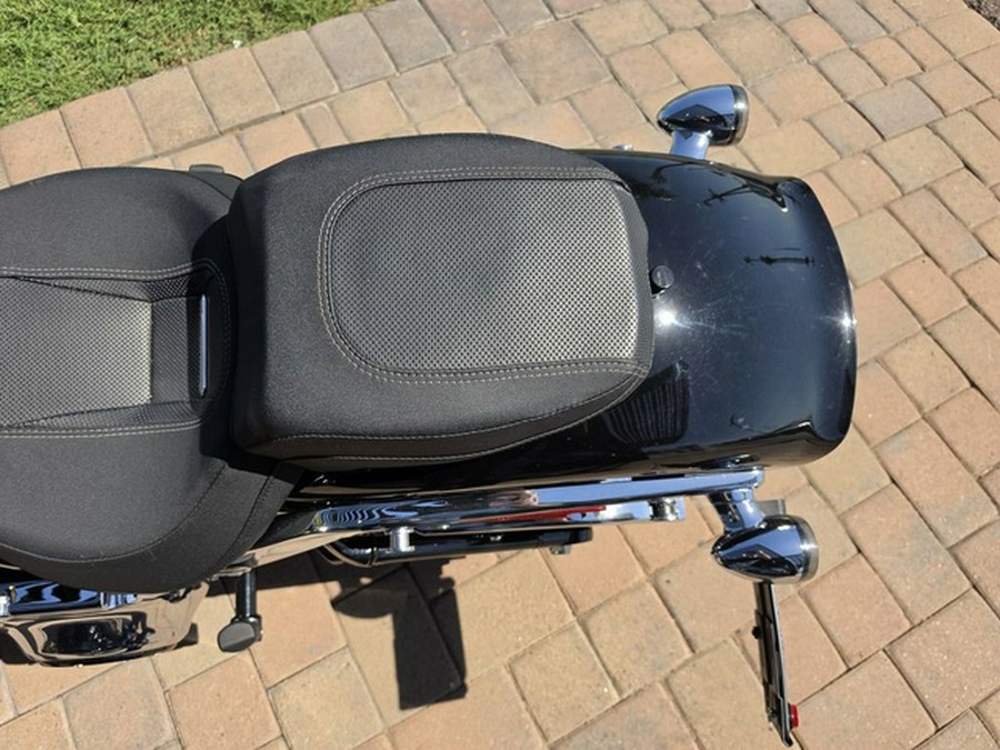 2026 Harley-Davidson Softail FXBR - Breakout