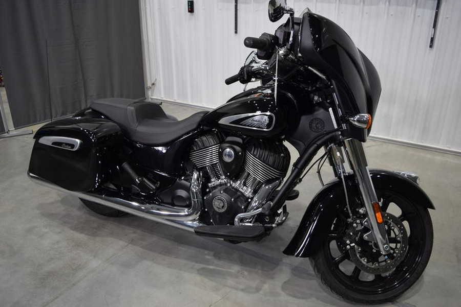 2023 Indian Motorcycle® Chieftain® Black Metallic