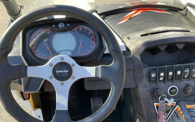 2014 Can-Am Maverick MAX X Xc