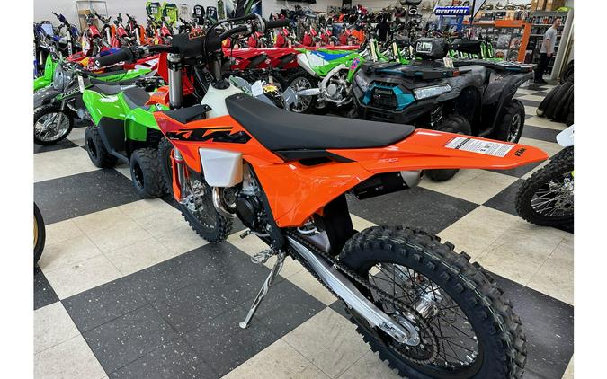 2025 KTM XC 300