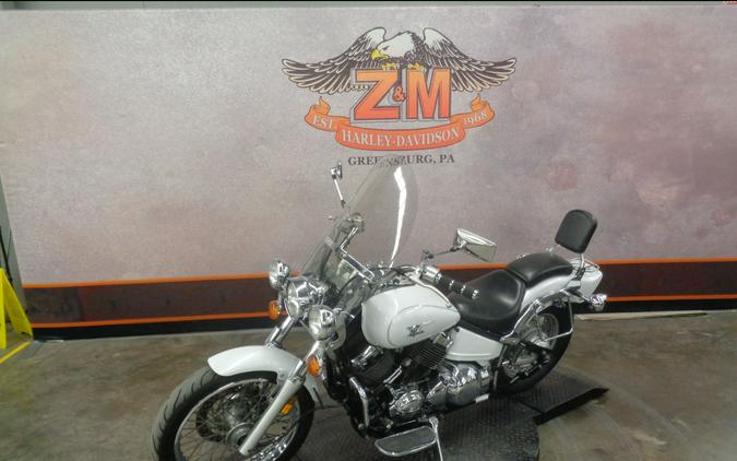 2004 Yamaha V Star® Custom