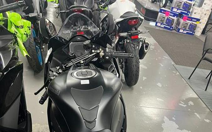 2025 Kawasaki Ninja® ZX™-10R ABS