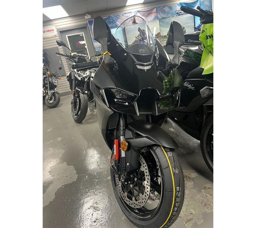 2025 Kawasaki Ninja® ZX™-10R ABS