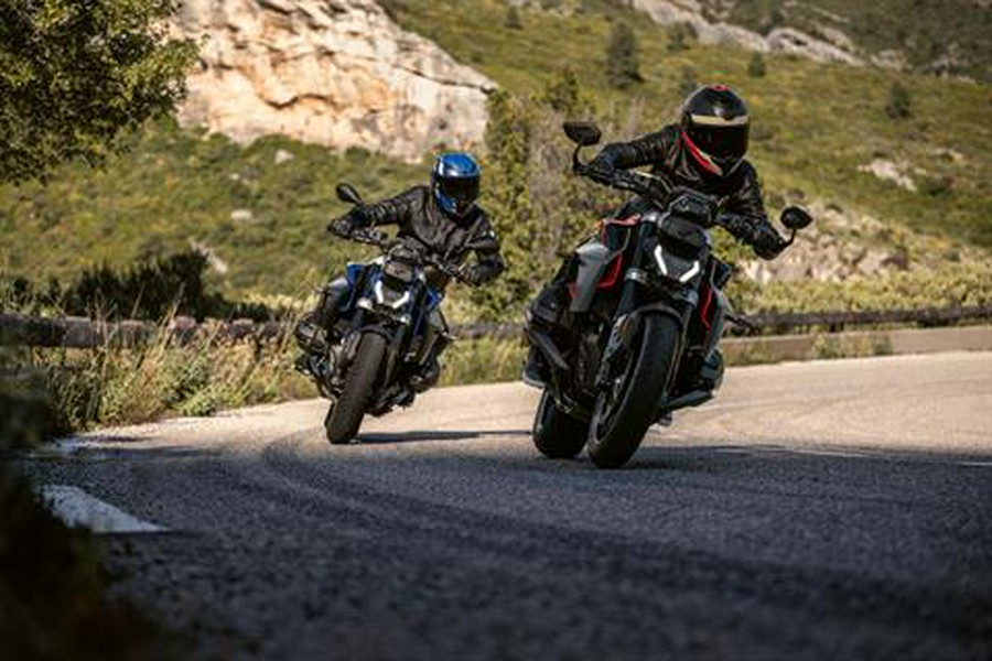 2026 BMW R 1300 R