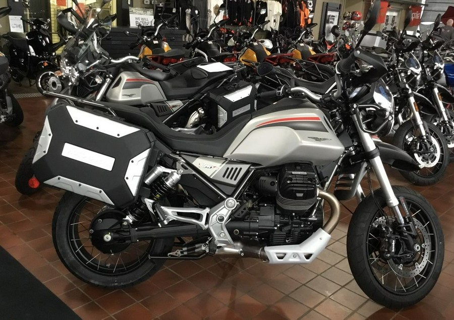 2023 Moto Guzzi V85 TT Travel