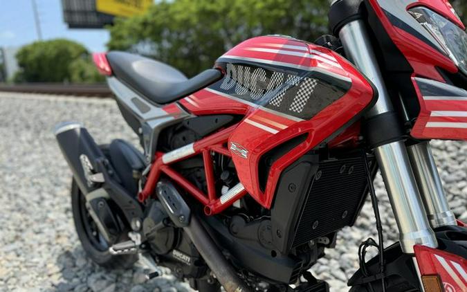 2018 Ducati Hypermotard 939 Red