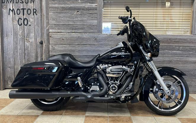 2017 Harley-Davidson Street Glide Special Vivid Black