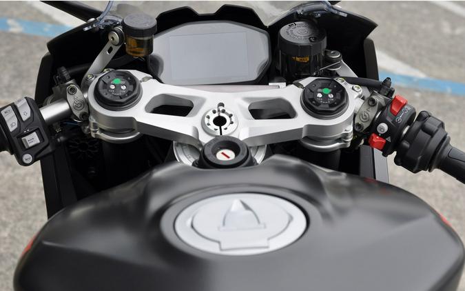 2024 Ducati Panigale V2 - Black on Black