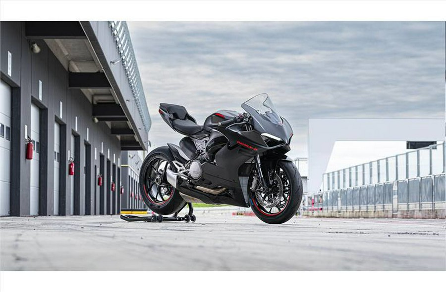 2024 Ducati Panigale V2 - Black on Black