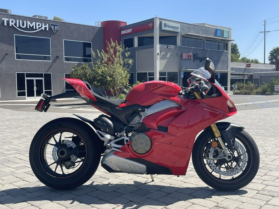 2018 Ducati Panigale V4 S