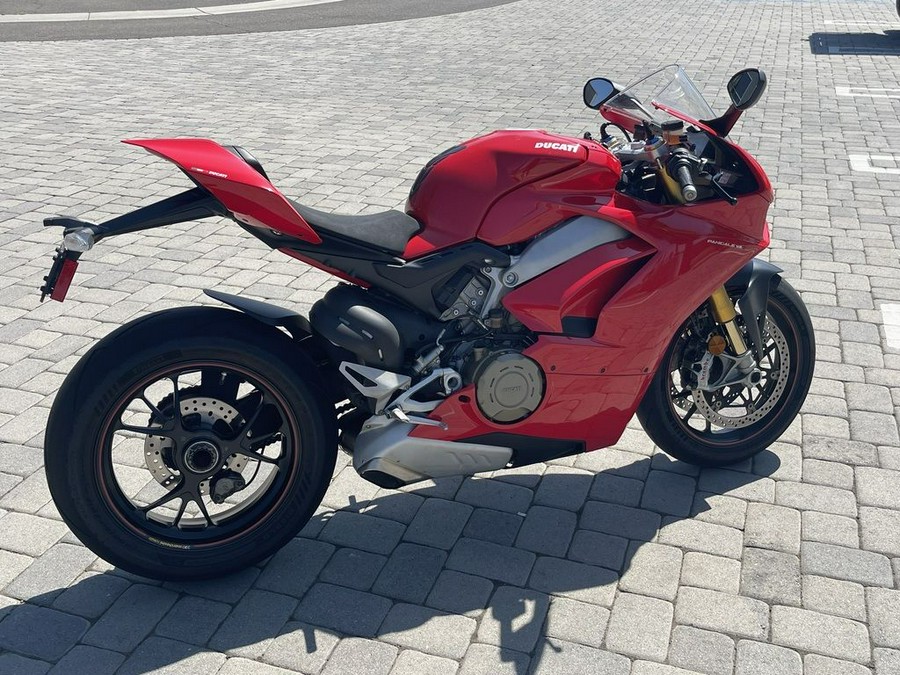 2018 Ducati Panigale V4 S