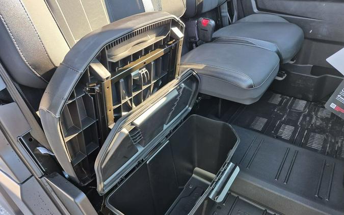 2026 Can-Am® Defender MAX Limited HD11