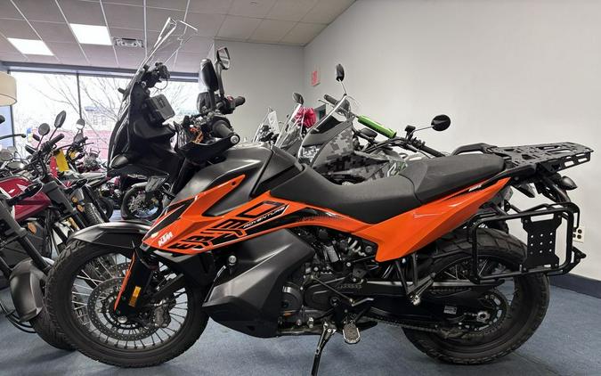 2022 KTM 890 Adventure