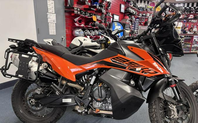 2022 KTM 890 Adventure