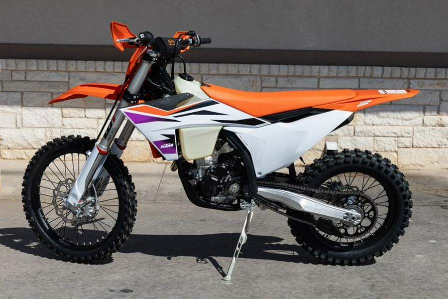 New 2024 KTM 250 XCF ORANGE