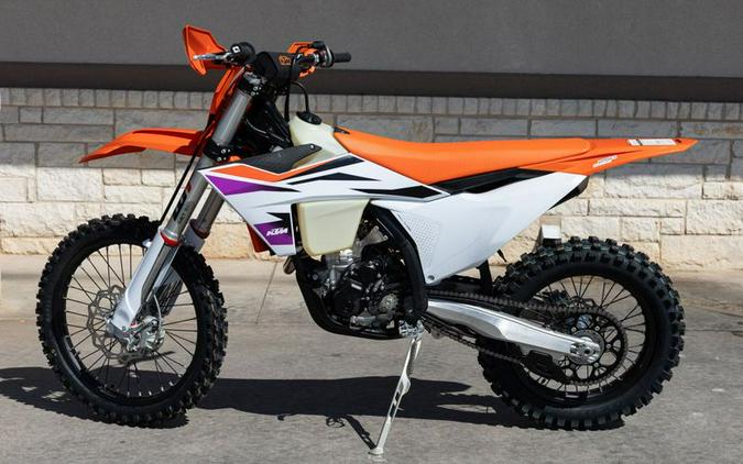 New 2024 KTM 250 XCF ORANGE