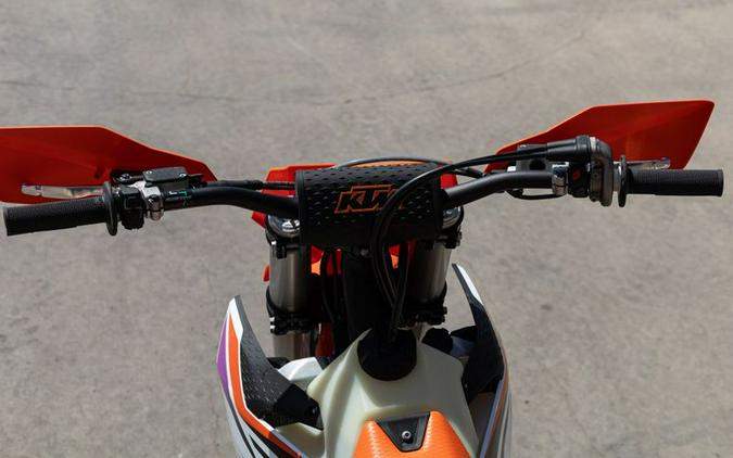 New 2024 KTM 250 XCF ORANGE