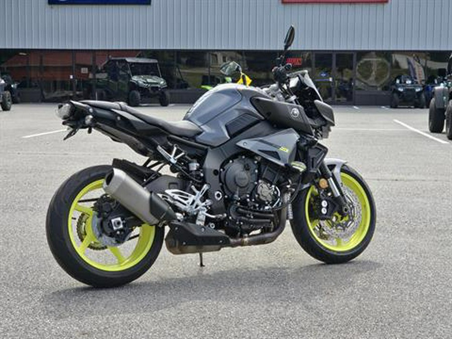 2017 Yamaha FZ-10