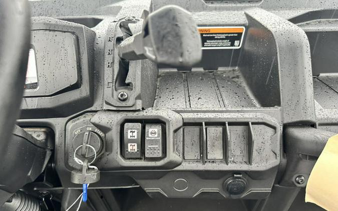 2025 Can-Am Defender DPS HD9 Stealth Black