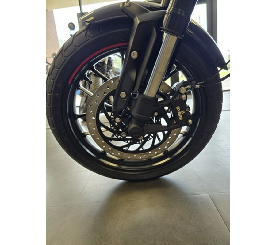 2027 Triumph Tracker 400 Black
