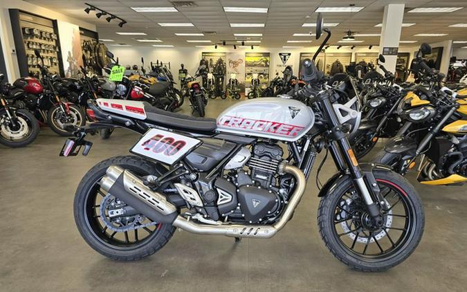 2027 Triumph Tracker 400 Black