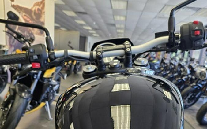 2027 Triumph Tracker 400 Black