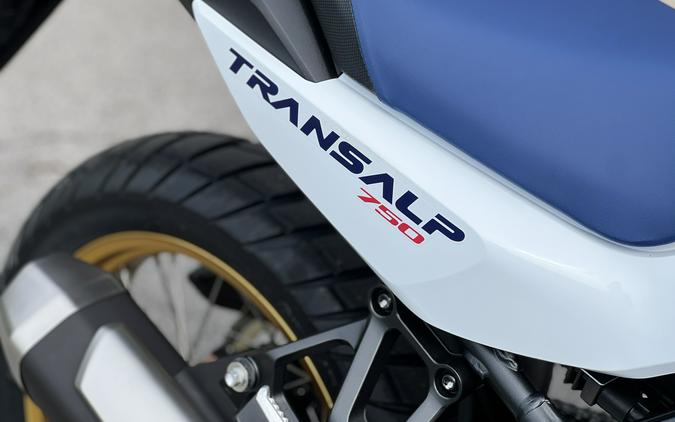 2026 Honda Transalp E-Clutch