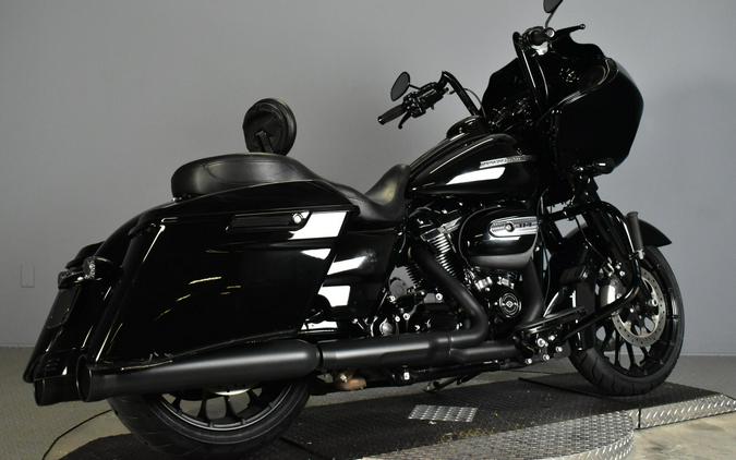 2019 Harley-Davidson Road Glide Special Vivid Black