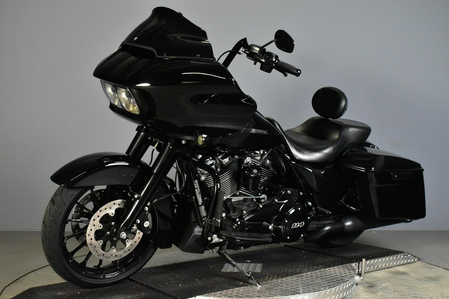 2019 Harley-Davidson Road Glide Special Vivid Black