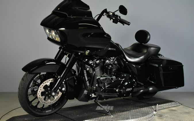 2019 Harley-Davidson Road Glide Special Vivid Black