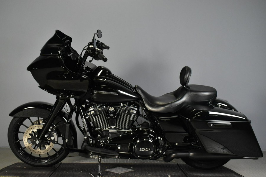 2019 Harley-Davidson Road Glide Special Vivid Black