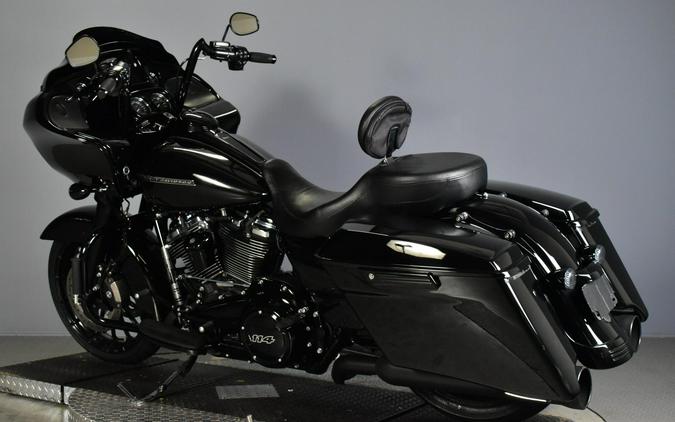 2019 Harley-Davidson Road Glide Special Vivid Black
