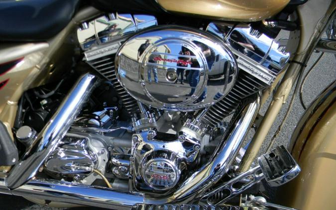 2003 Harley-Davidson Road King Screaming Eagle CVO FLHRSEI2 CVO