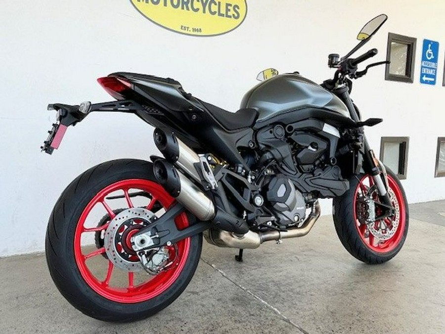 New 2024 Ducati MONSTER PLUS