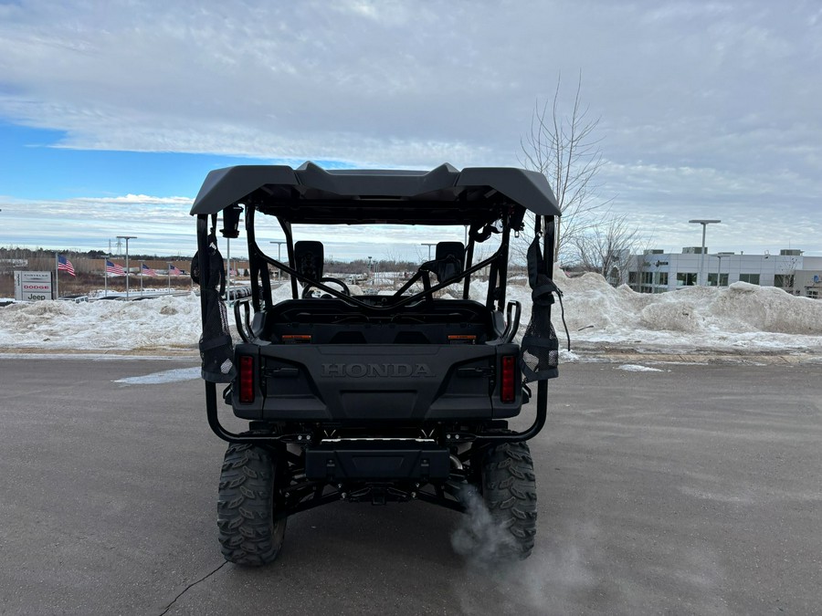 2025 Honda Pioneer 1000-5 Deluxe