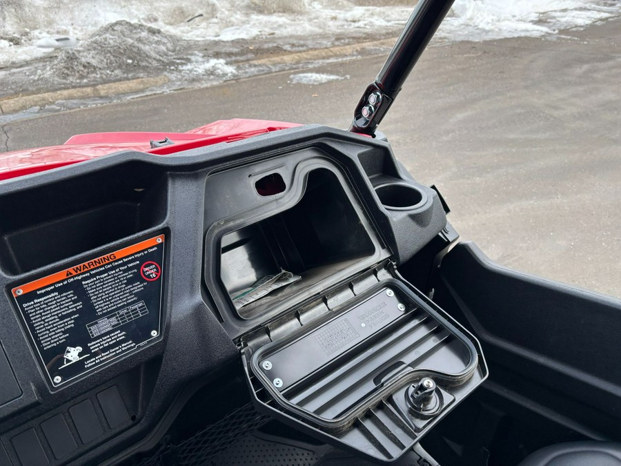 2025 Honda Pioneer 1000-5 Deluxe