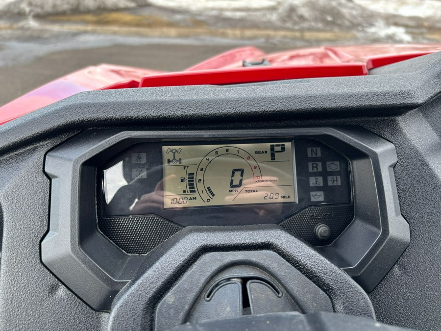 2025 Honda Pioneer 1000-5 Deluxe