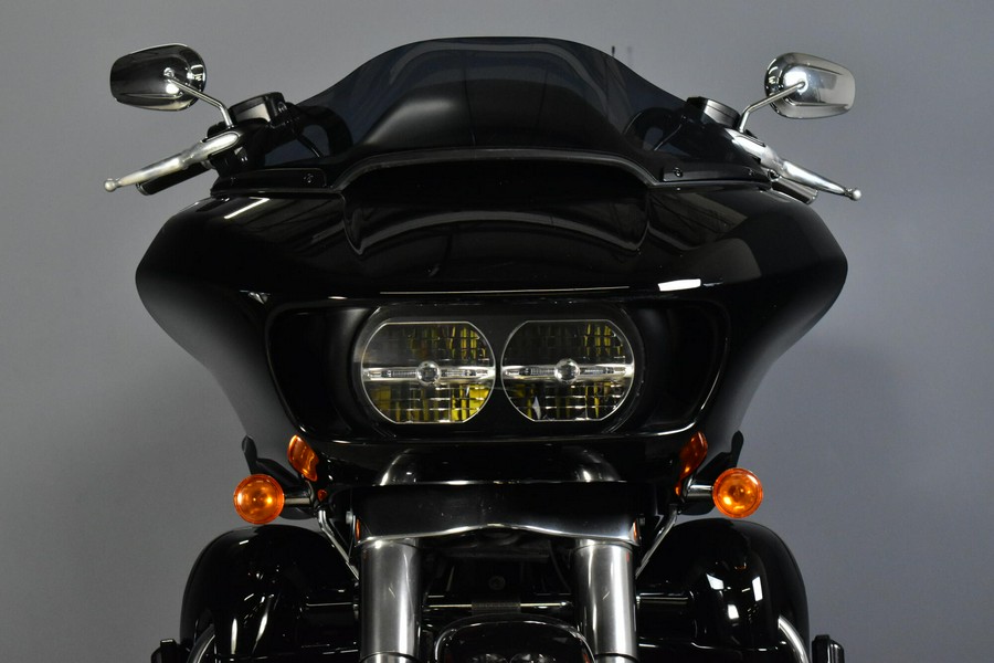 2018 Harley-Davidson Road Glide Ultra Vivid Black