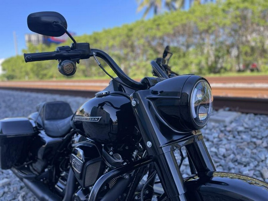 2018 Harley-Davidson® FLHRXS - Road King® Special