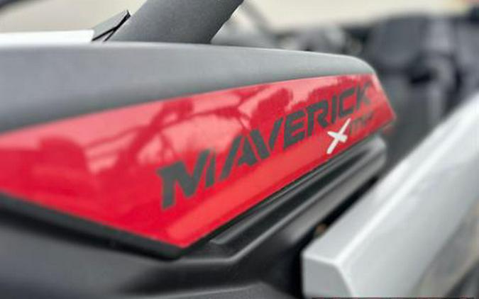 2024 Can-Am Maverick X3 X MR Turbo RR 64